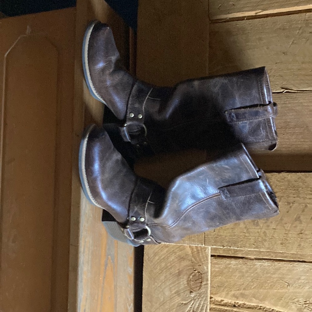 Justin Womens Cowboy or Riding Boots 6.5